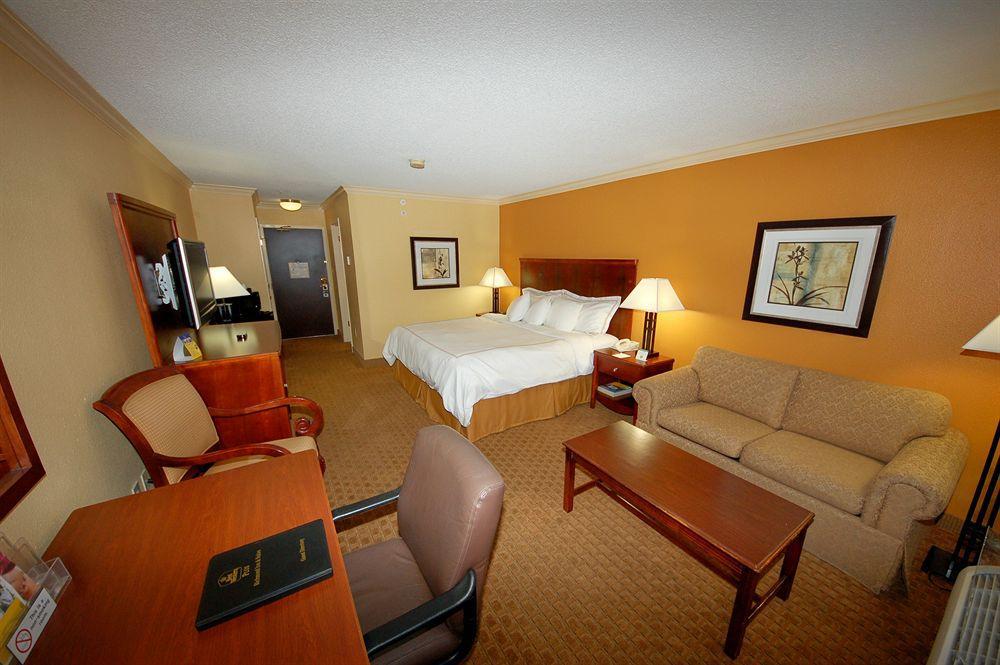Richmond Inn & Suites Bâton-Rouge Chambre photo