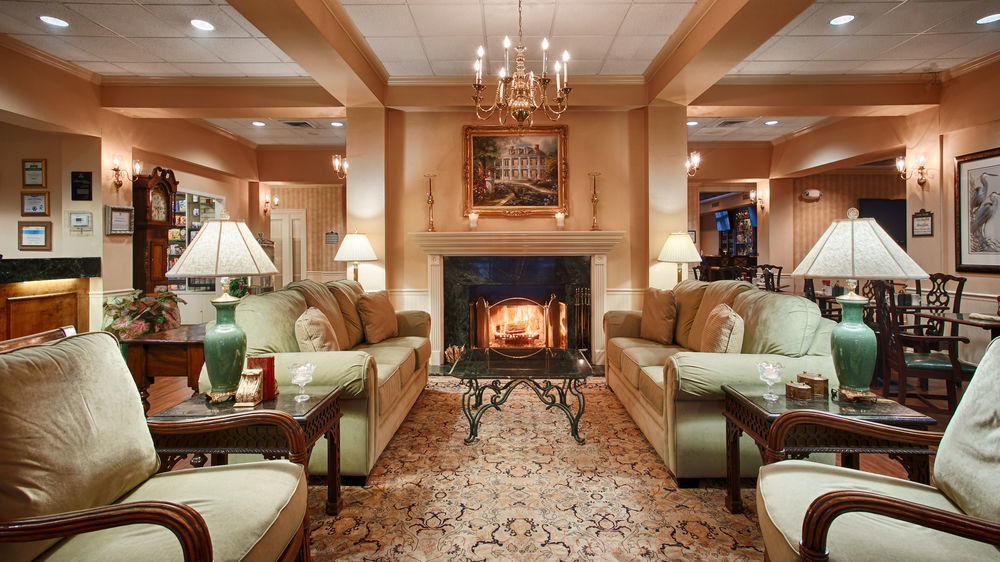 Richmond Inn & Suites Bâton-Rouge Extérieur photo